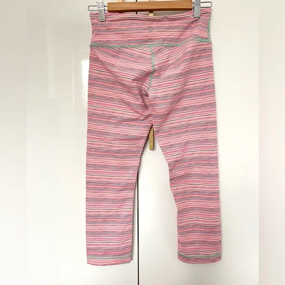 lululemon Wunder Under Crop III leggings sz 6 - Picture 4 of 6